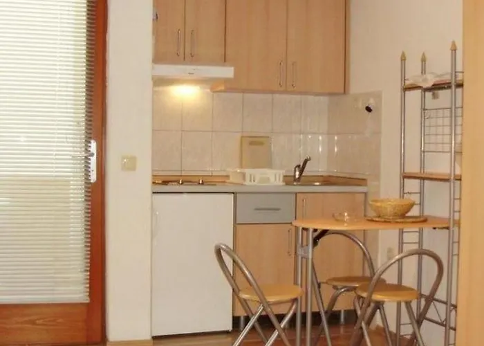 Levant Ventus By Interhome *